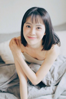 小茹和小黄狗